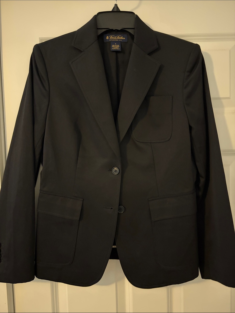 Brooks Brothers women’s Black Two-Button  Blazer